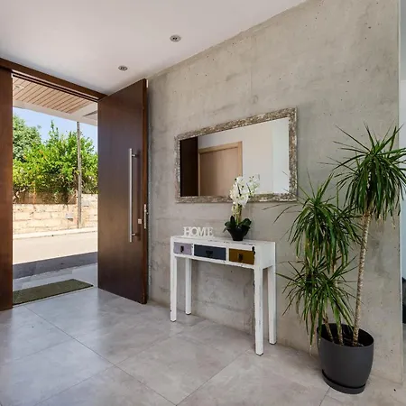 Holiday home Yourhouse Casa Llubi, Air Conditioned Town House In Majorca North