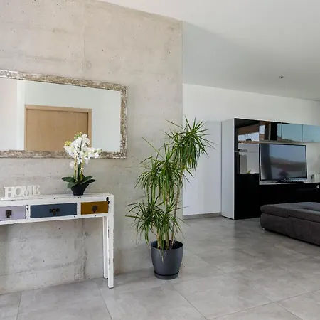 Holiday home Yourhouse Casa Llubi, Air Conditioned Town House In Majorca North *