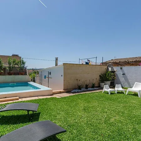Yourhouse Casa Llubi, Air Conditioned Town House In Majorca North Holiday home *