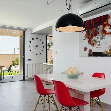 Yourhouse Casa Llubi, Air Conditioned Town House In Majorca North Holiday home *